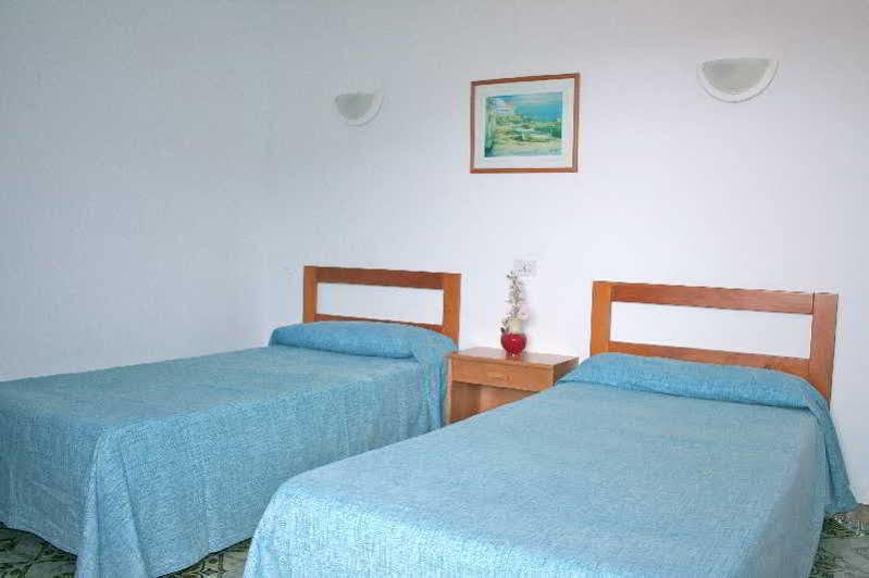 Apartamentos Sureda 坎亚梅尔 外观 照片